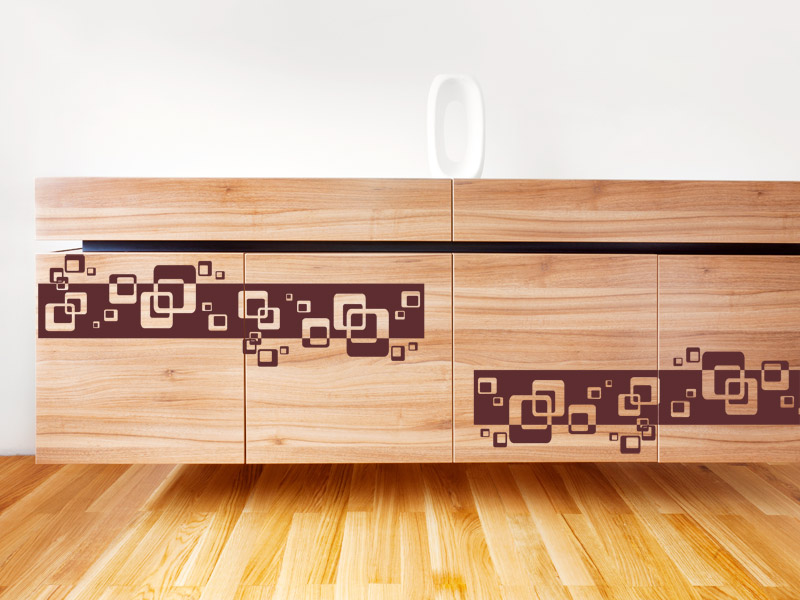 Sideboard mit Wandtattoos beklebt