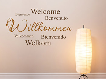 Willkommen Wandtattoo auf Wand in Beige