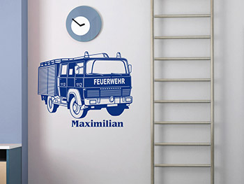 Feuerwehrauto als Wandtattoo mit Wunschnamen
